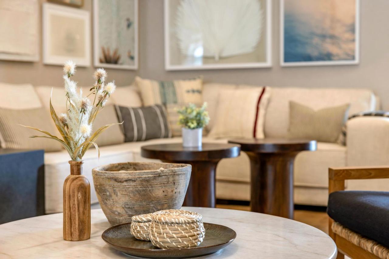 Cambria Hotel Calabasas - Malibu Экстерьер фото